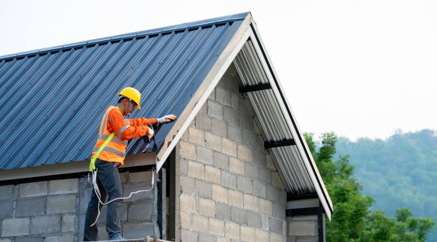 Expert top industrial roofings services in Elizabethtown, IL